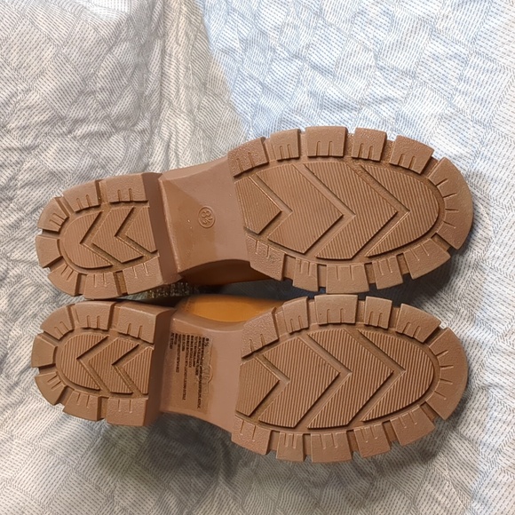 Universal Thread Stylish Tan Ankle Boots for Women - Picture 7 of 16